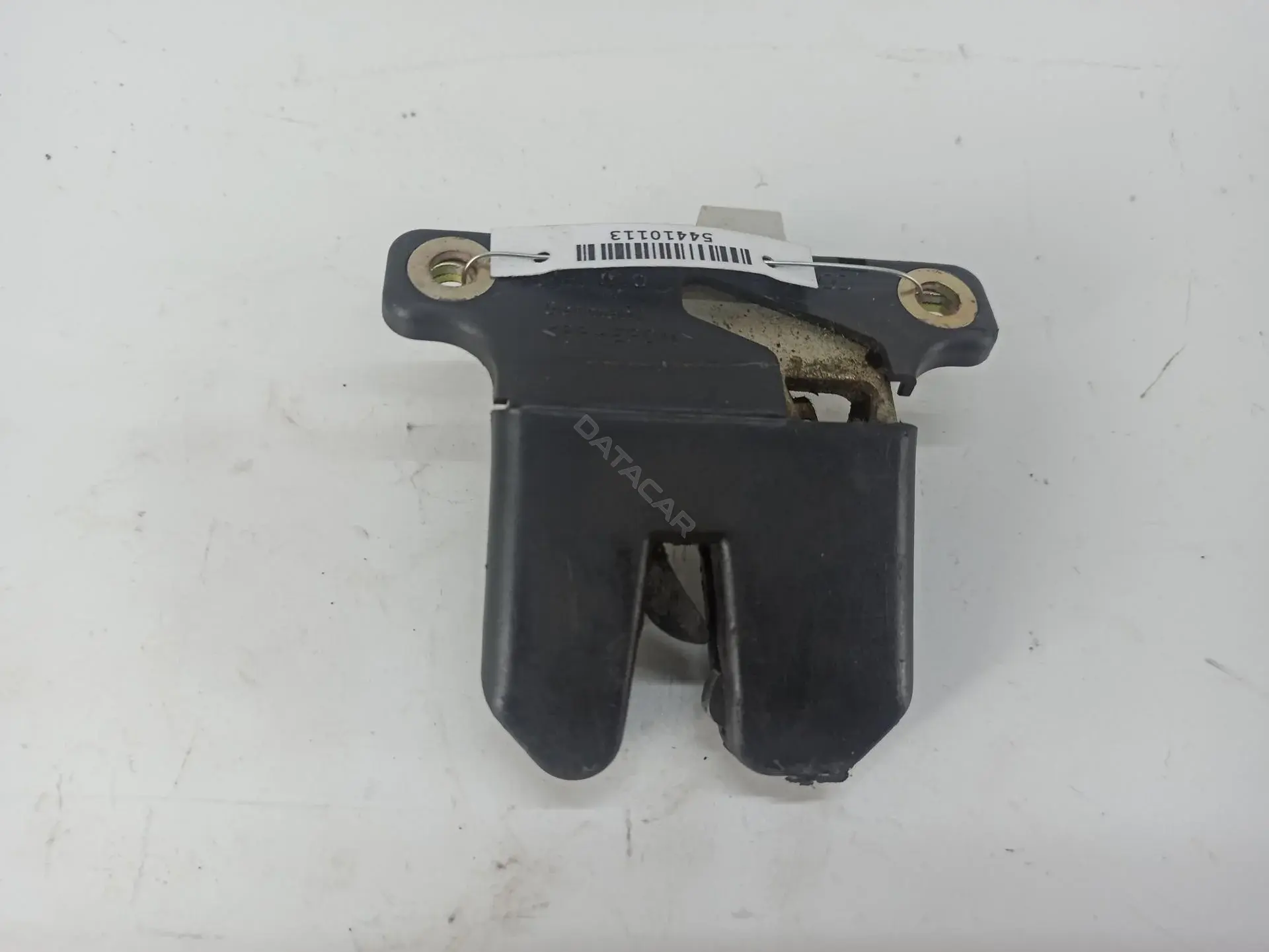 Замок крышки багажника 8D9827505A