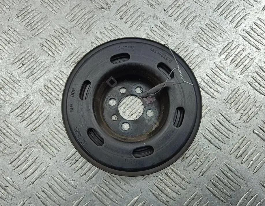 Шкив коленвала 06A105243E