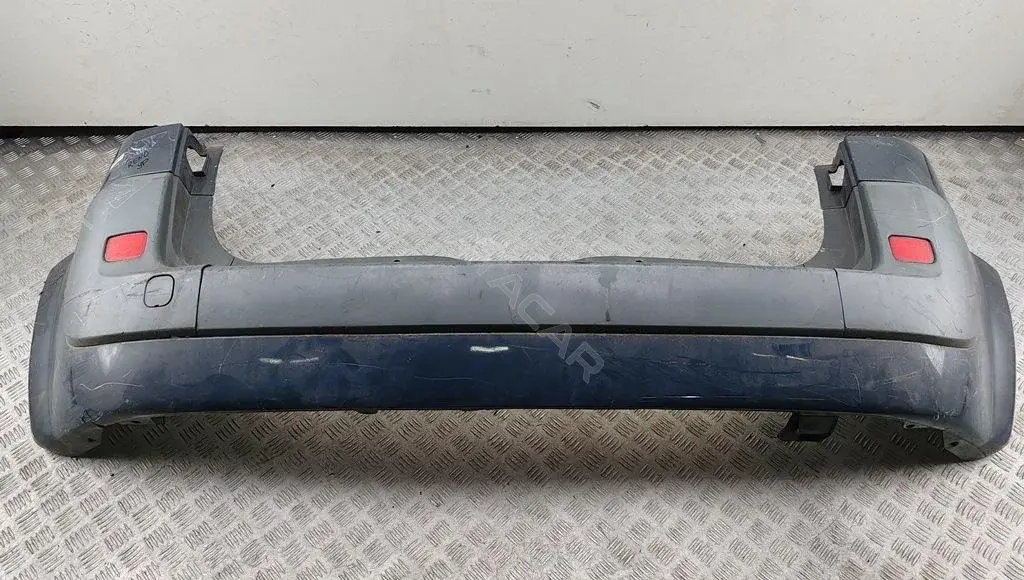 Задний бампер 8200141081