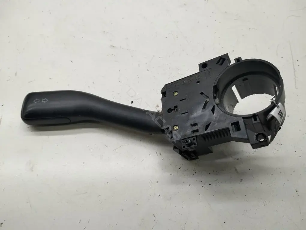 Переключатель подрулевой 8L0953513G