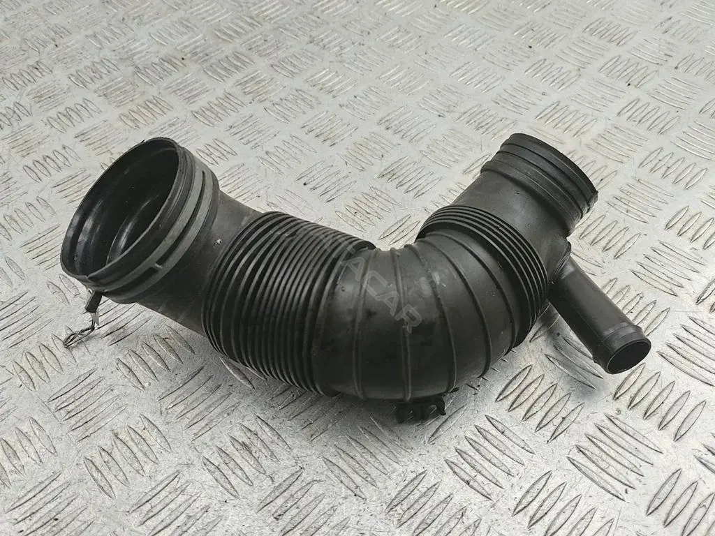 Патрубок воздушный 3C0129654P