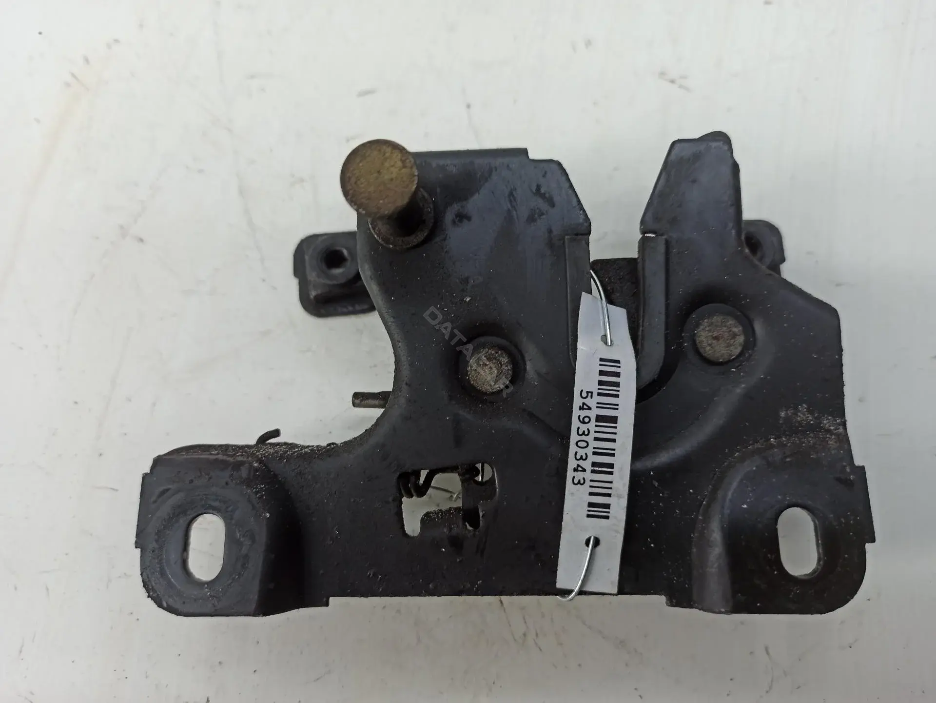 Замок капота 8D0823509E