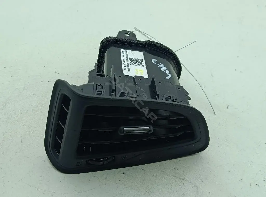 Дефлектор обдува салона AV11R018B09AEW