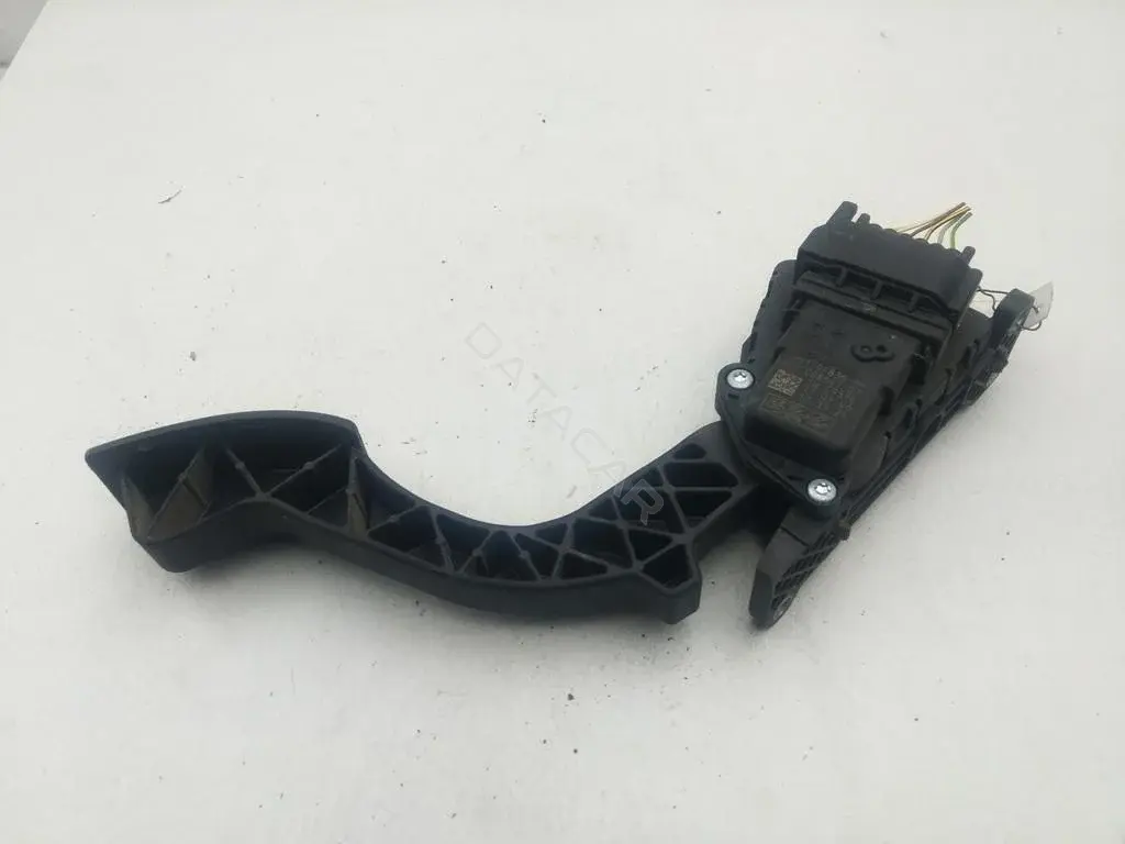 Педаль газа 4M519F836AH