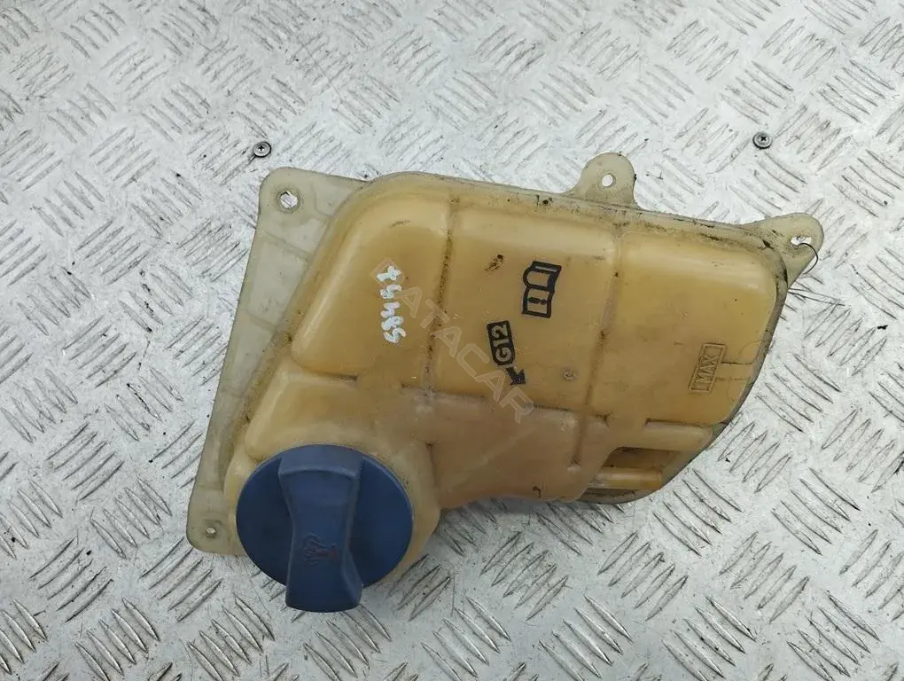 Расширительный бачок 8D0121403L