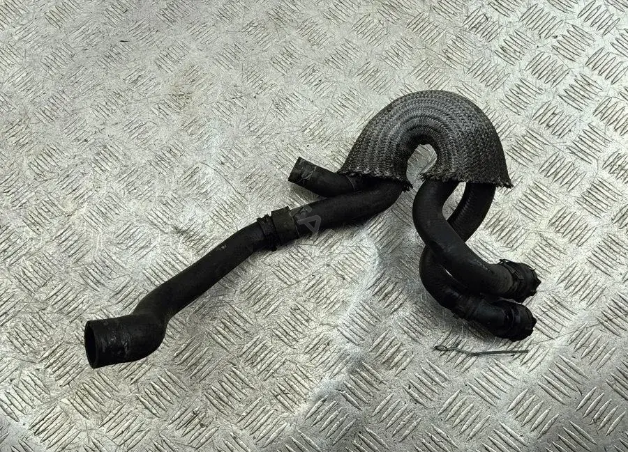 Патрубок печки 1J0121156AT