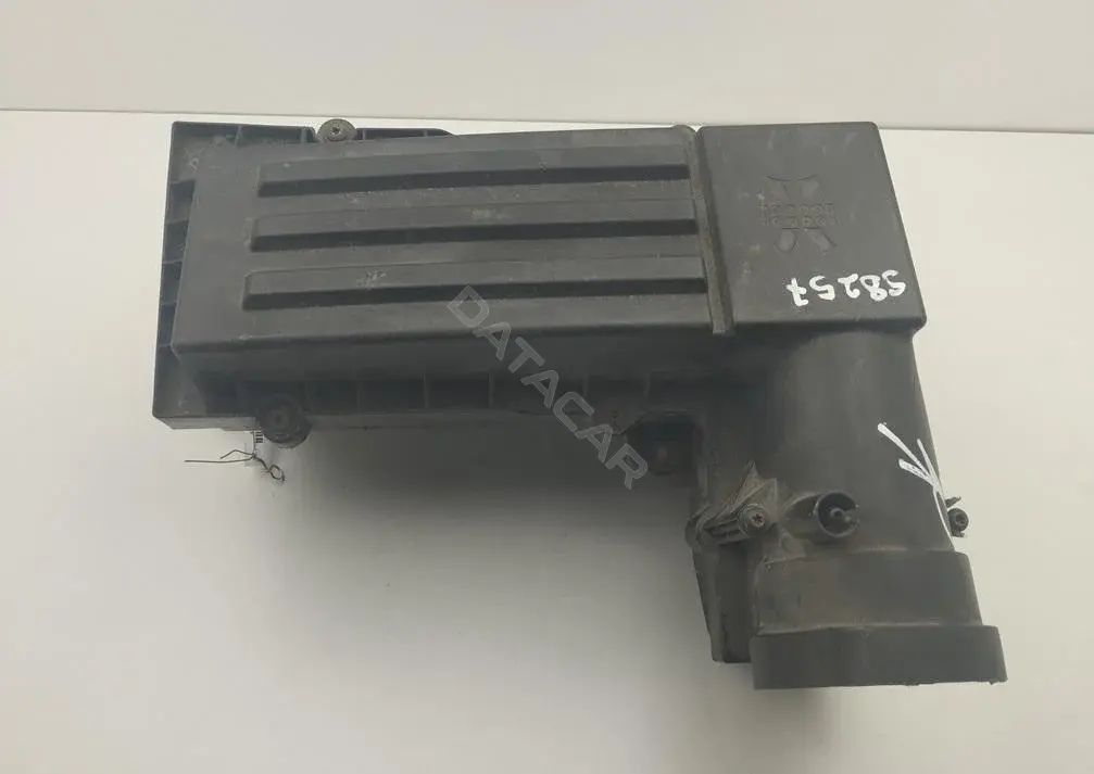 Корпус воздушного фильтра 3C0129607AG