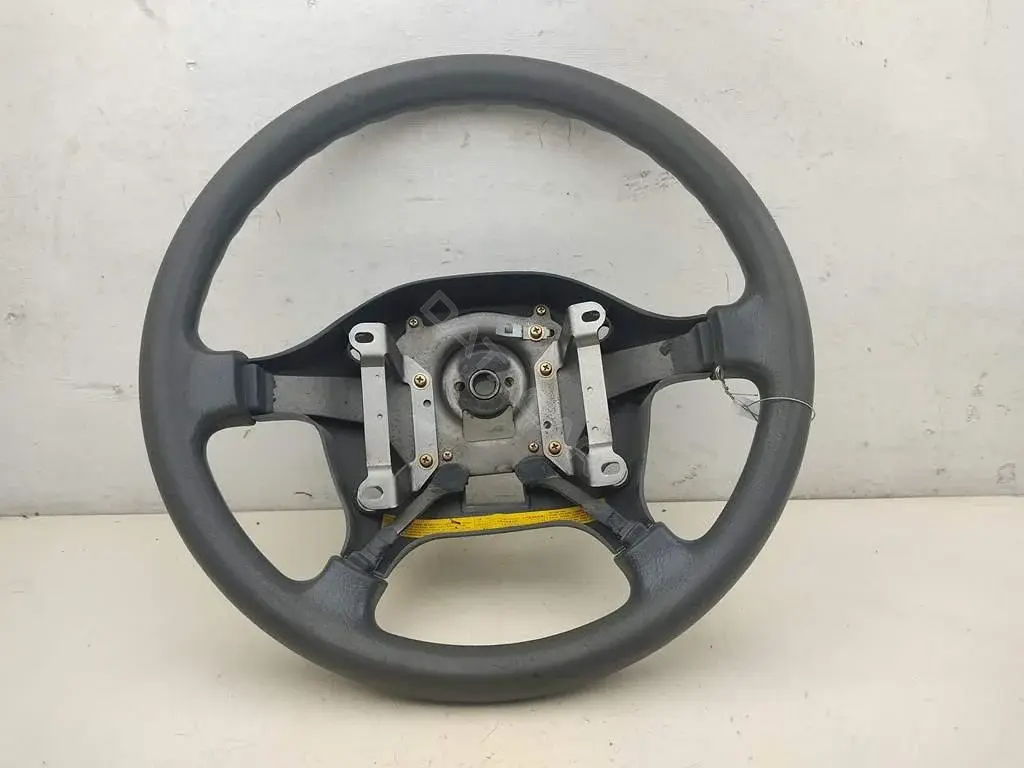 Руль MR205946