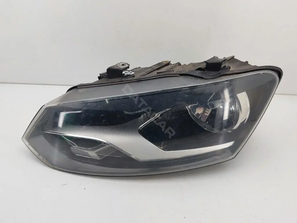 Фары 6R1941007E