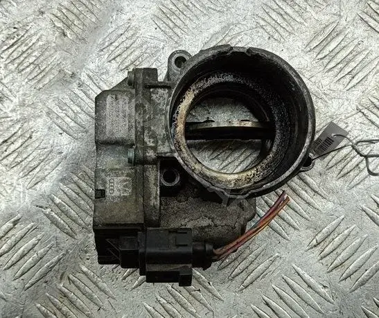 Дроссельная заслонка 03G128063C