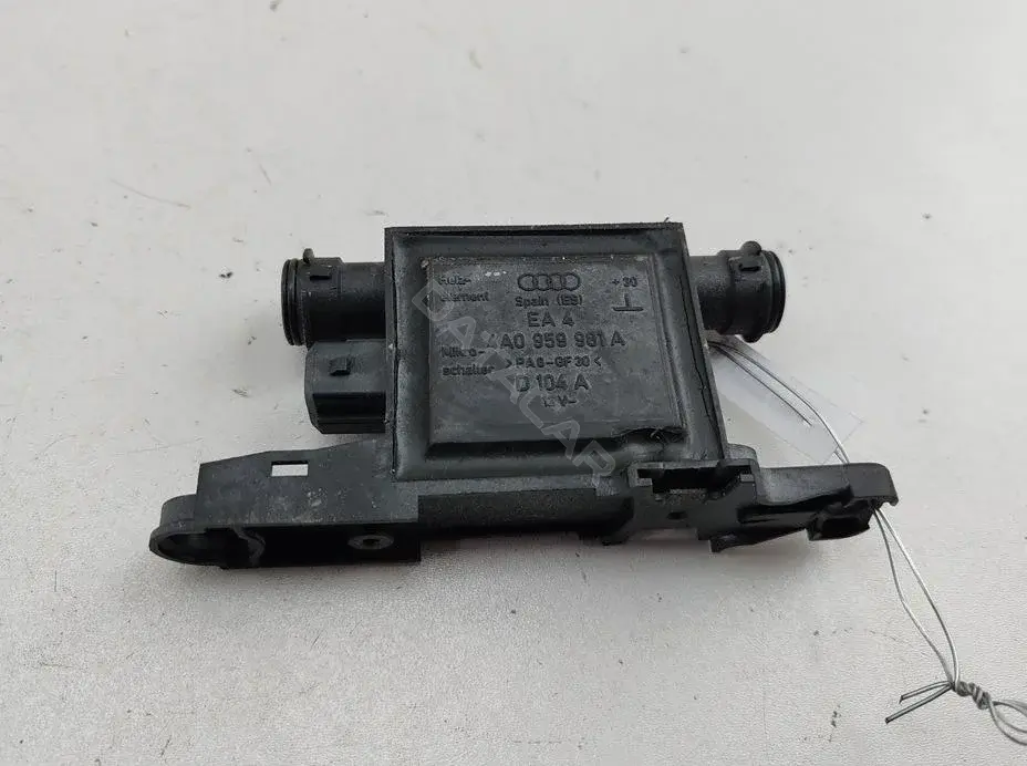 Блок управления двери 4A0959981