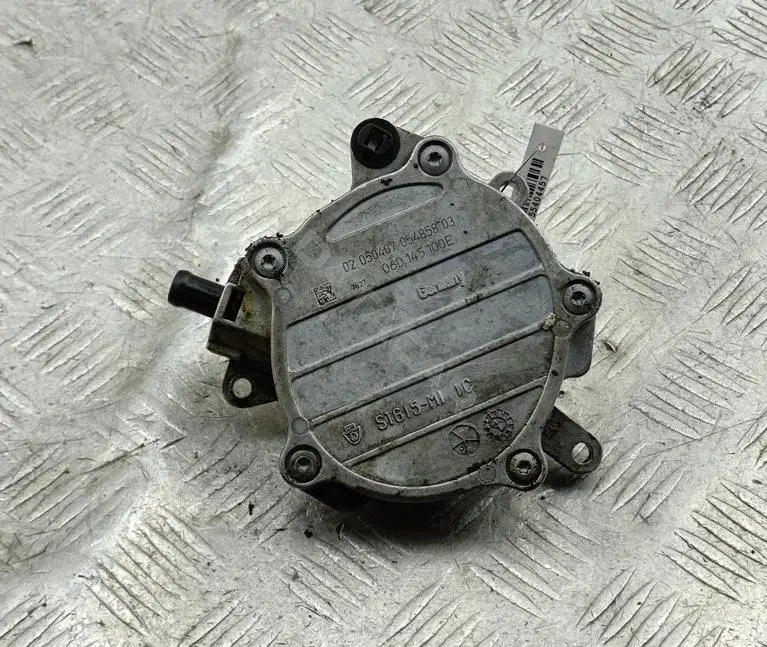 Вакуумный насос 06D145100E