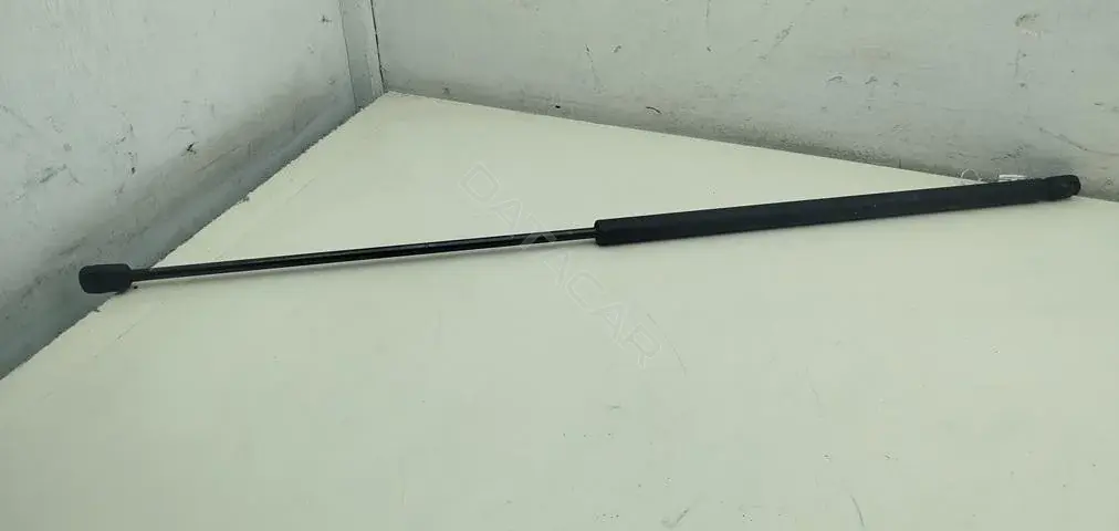 Амортизатор крышки багажника, капота, заднего стекла 4F0823359A