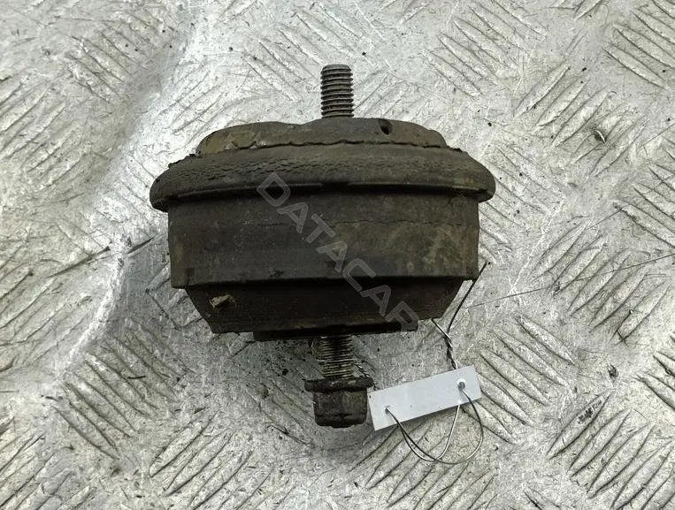 Подушка двигателя (Опора) 1095444