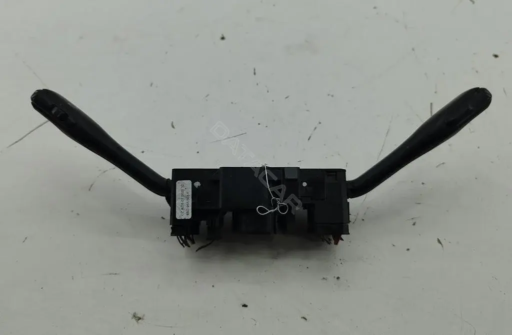 Переключатель подрулевой 8L0953513