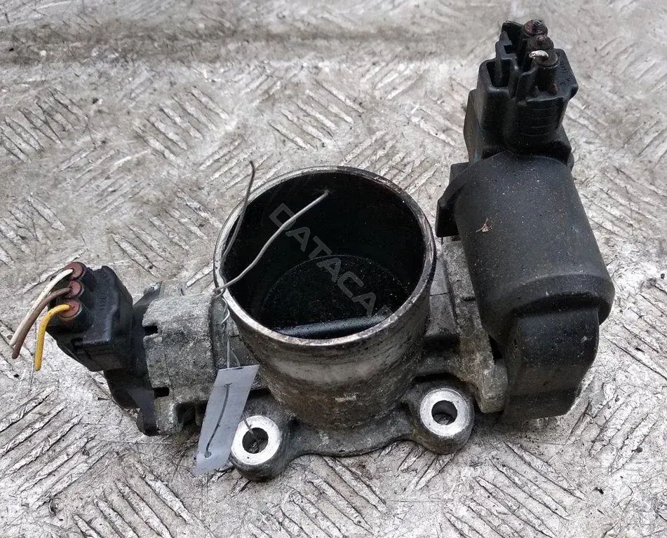 Дроссельная заслонка 26100-0R010