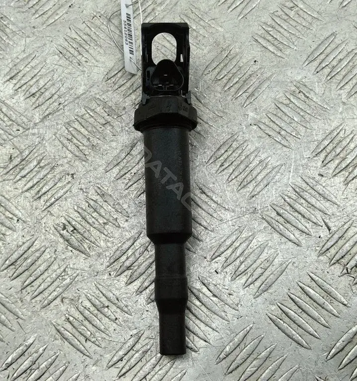 Катушка зажигания 8647689