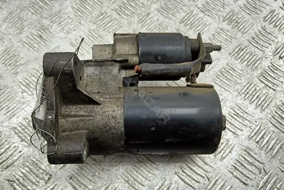 Стартер 8200186148