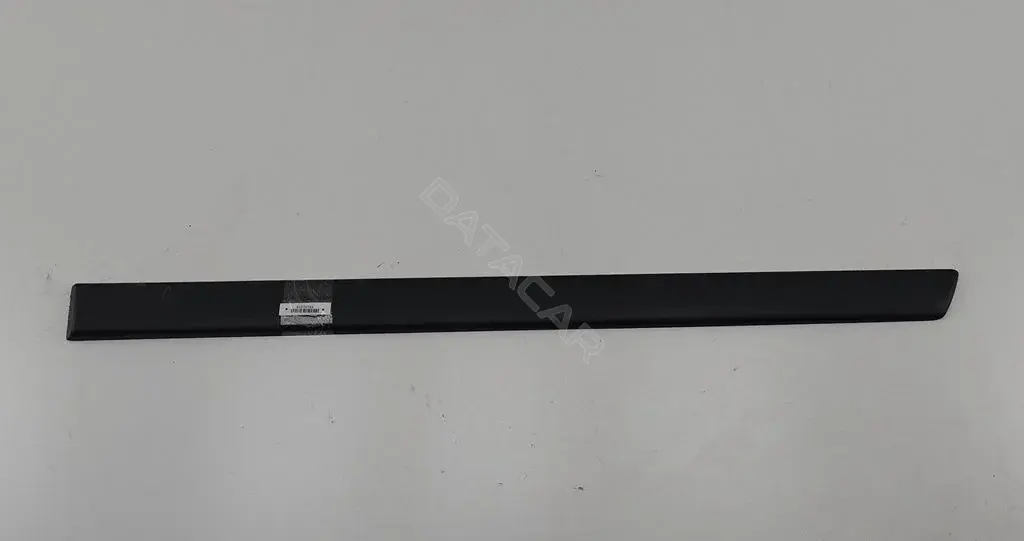 Молдинг двери 7M3853525