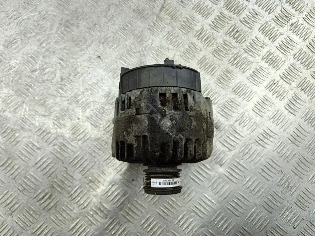Генератор 231000026R, TG15C146