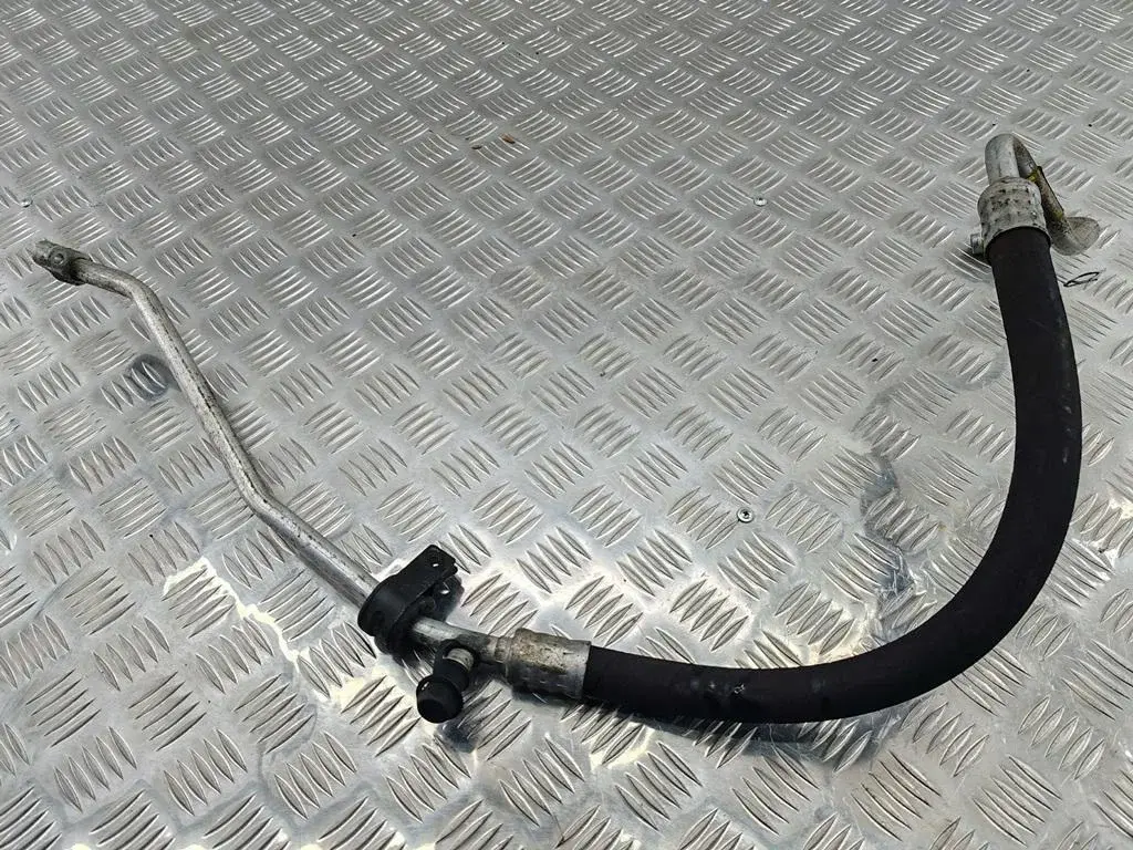 Трубка кондиционера MR460264