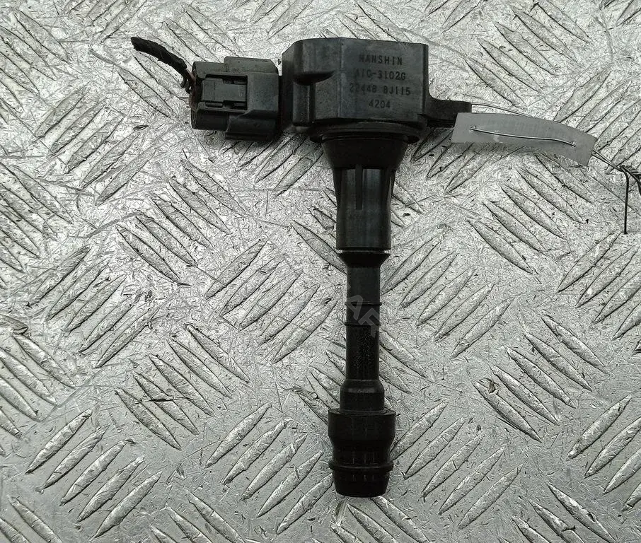 Катушка зажигания 224488J115