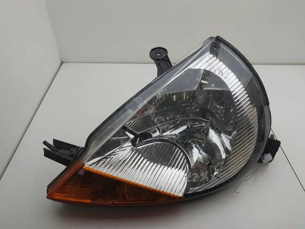 Фары 1079426 / 97KG-13006-SBM