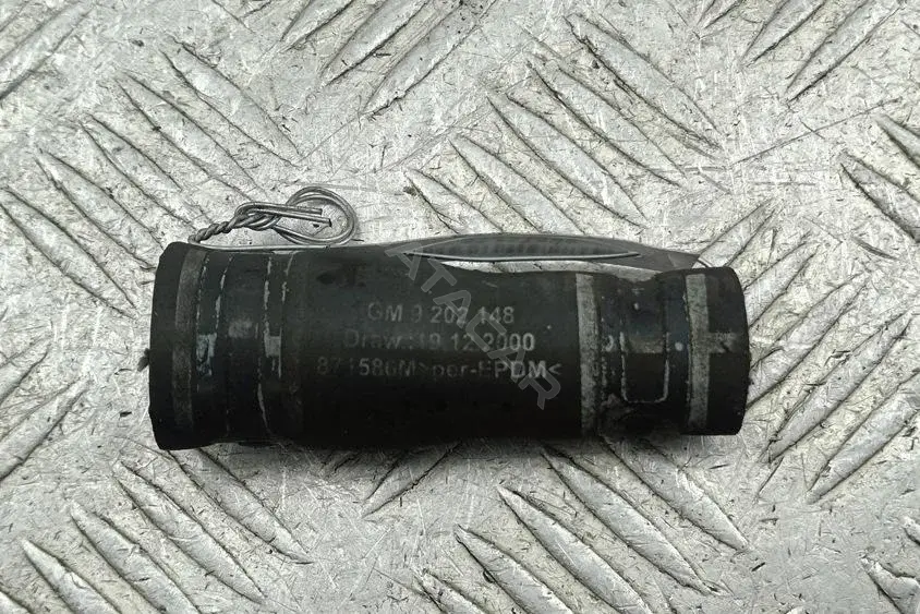 Патрубки системы охлаждения 9202148