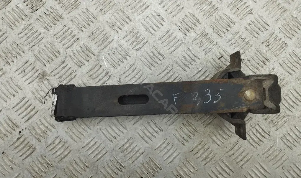 Подушка КПП 3C116P082AC
