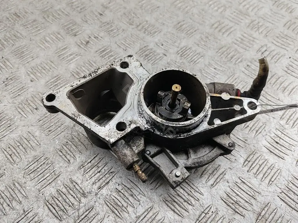 Вакуумный насос XS7Q2A451BJ