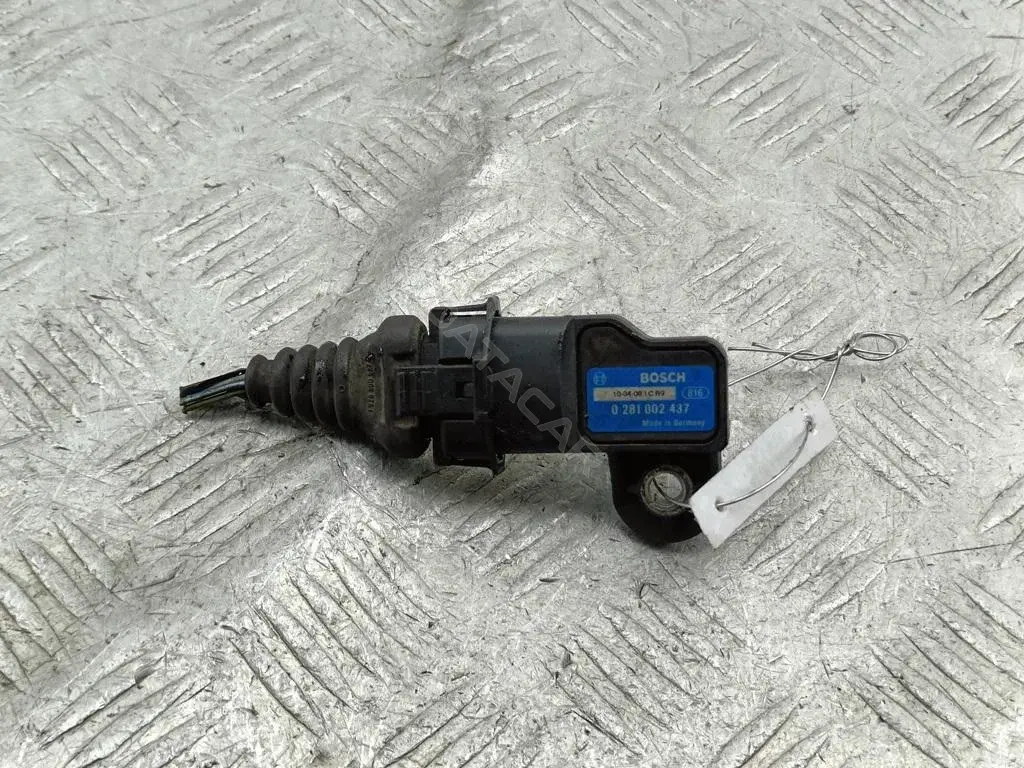 Датчик давления воздуха 0281002437