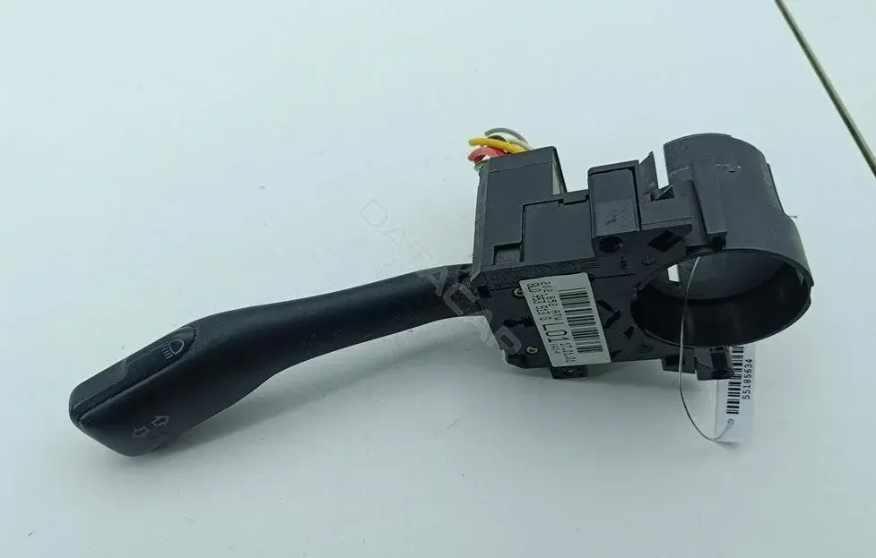 Переключатель подрулевой 8L0953513G