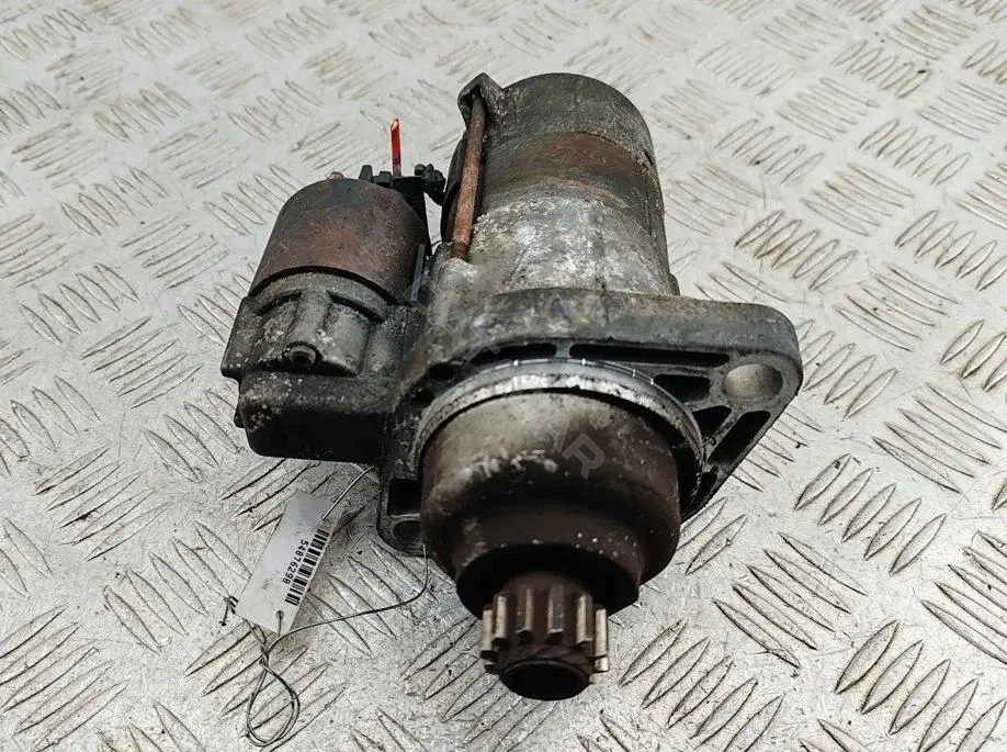Стартер 02M911024A