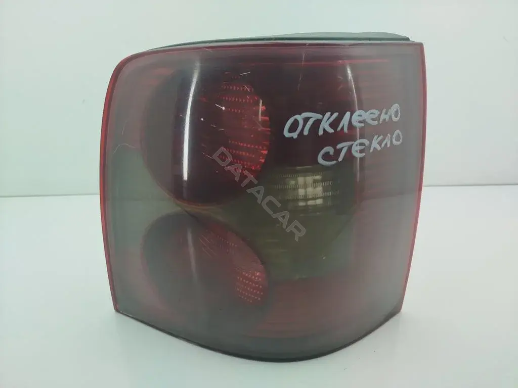 Задние фонари 3B9945096AA