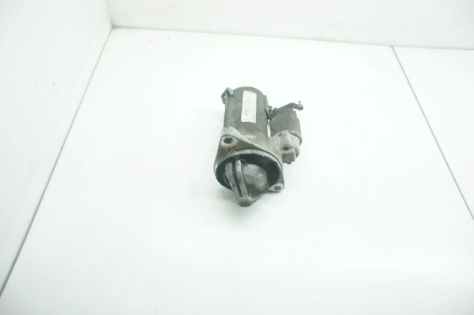 Стартер CV6T11000AB