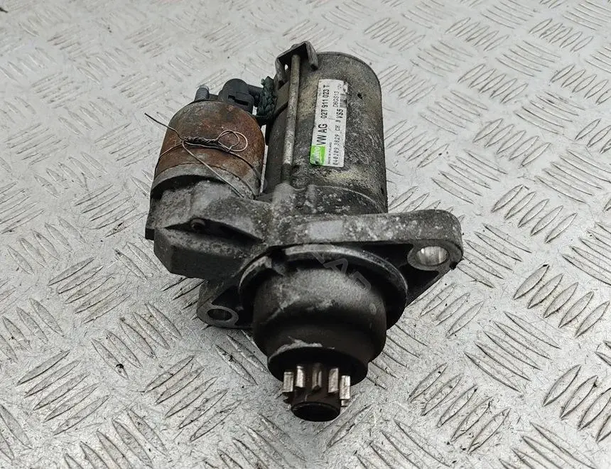Стартер 02T911023T