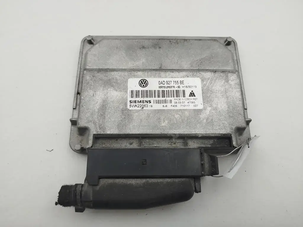 Блок управления раздаточной коробки 0AD927755BE