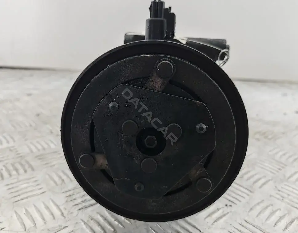 Компрессор кондиционера 6C1119D629AD