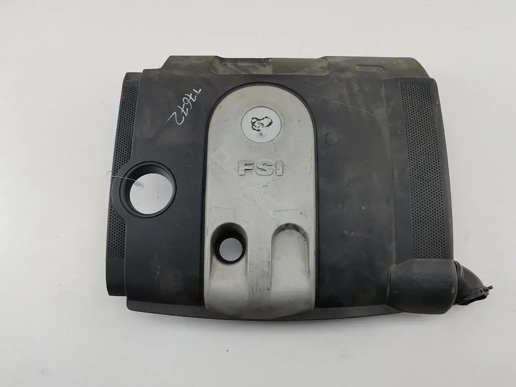Корпус воздушного фильтра 03C129607C