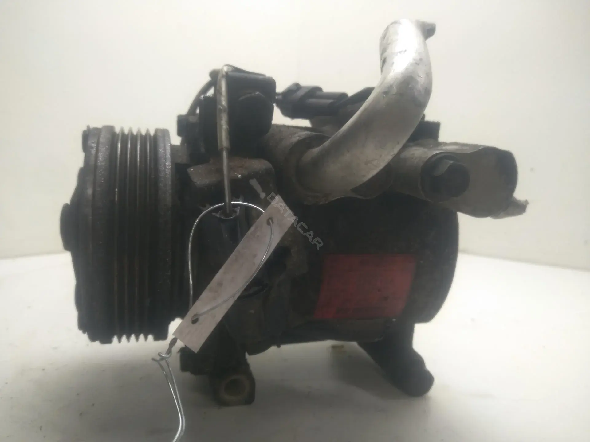 Компрессор кондиционера MR398278