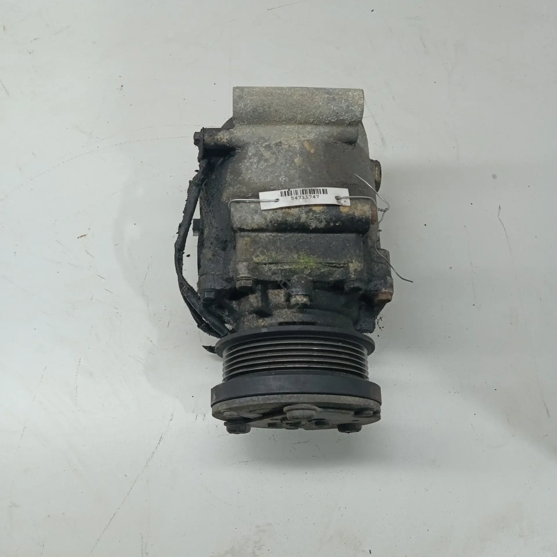Компрессор кондиционера 96DW19B629AC