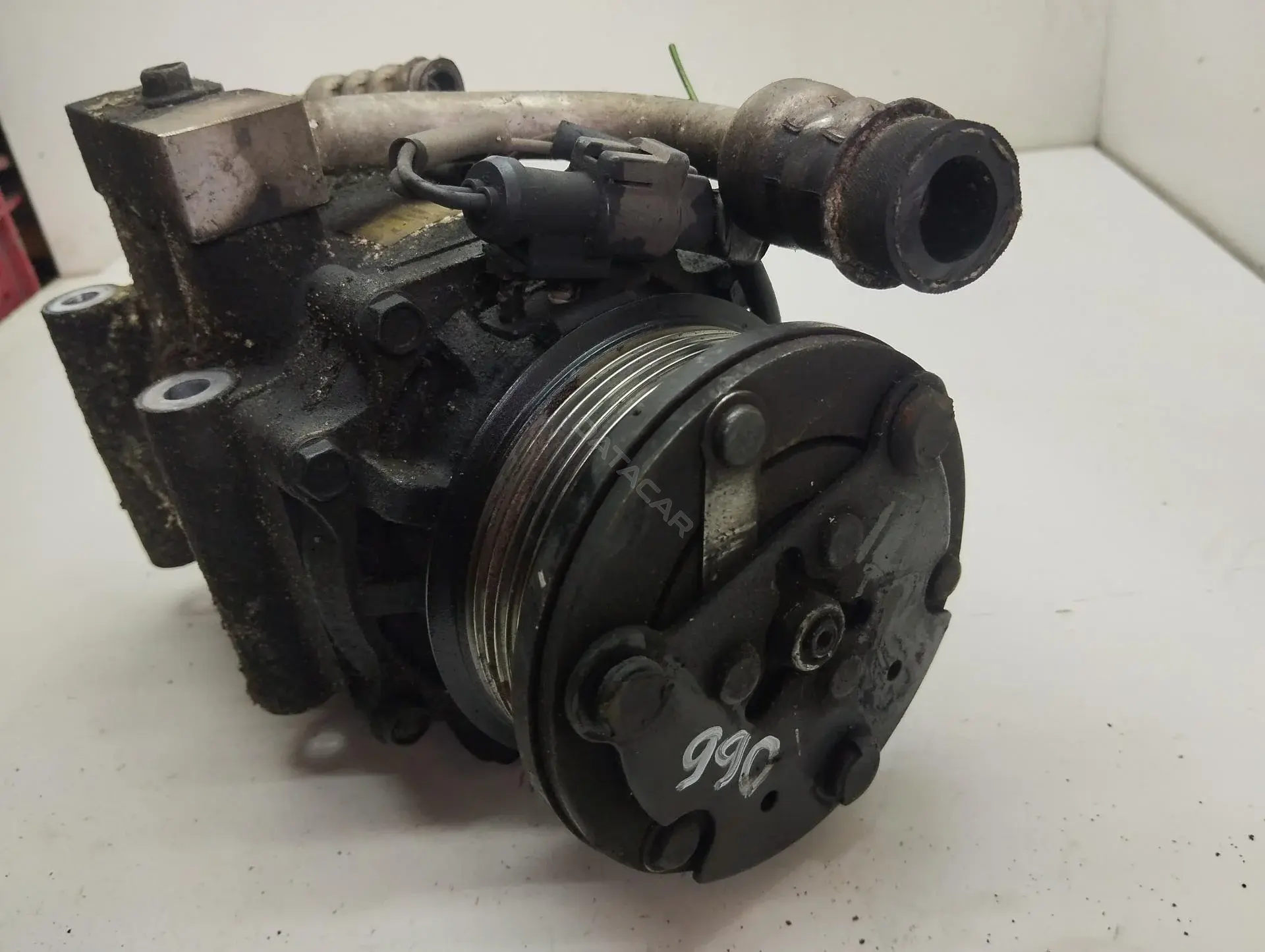 Компрессор кондиционера XS4H19D629AD