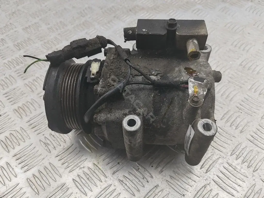 Компрессор кондиционера XS4H19D6298A