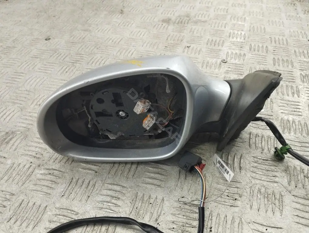 Наружное зеркало 3C0857933