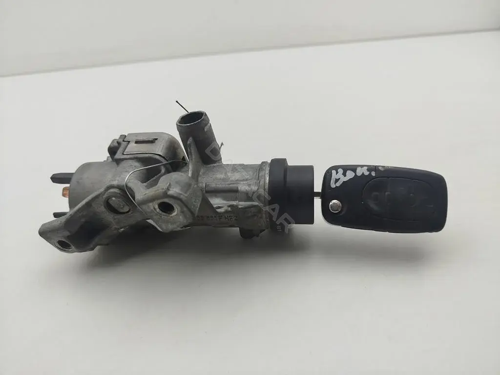 Замок зажигания 4B0905851F