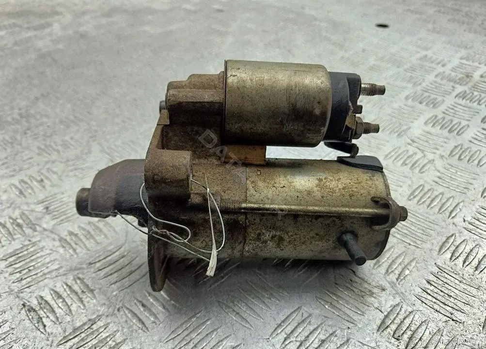 Стартер 54821332