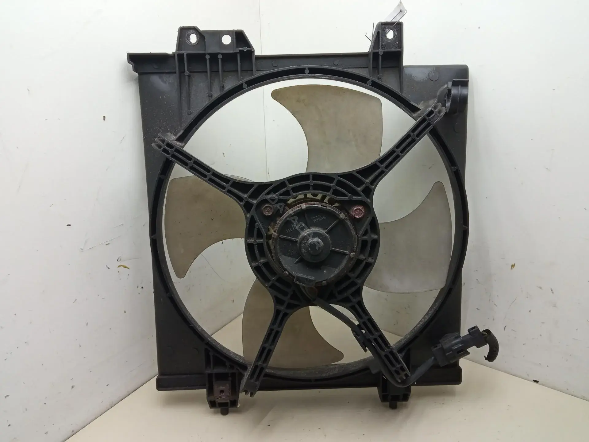 Вентилятор радиатора 54118073
