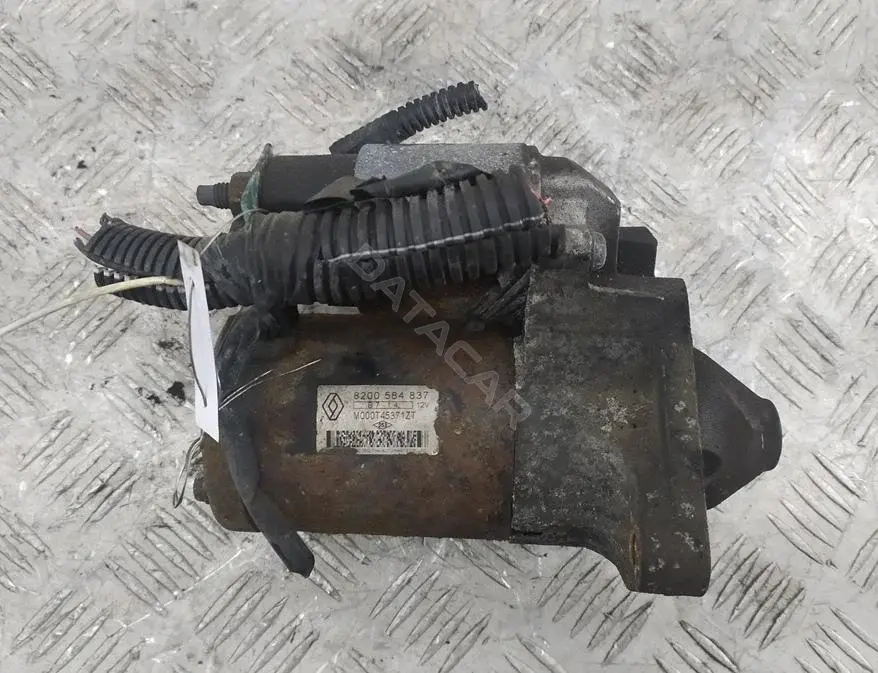 Стартер 8200584837