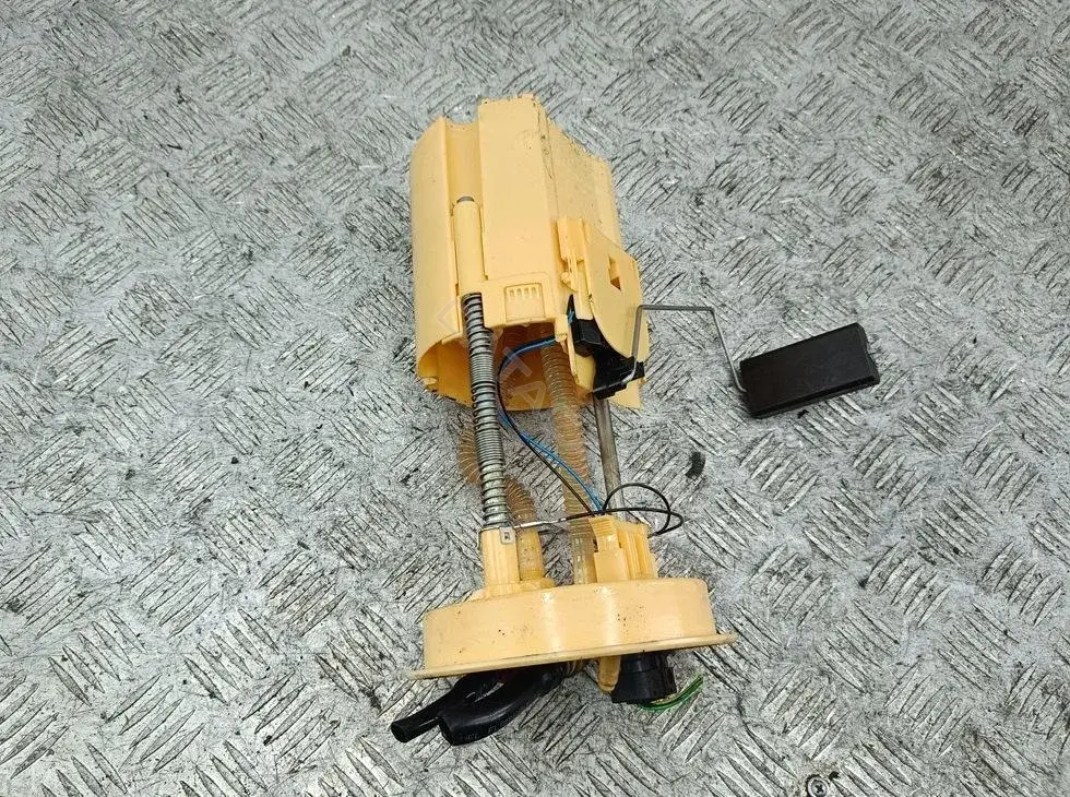 Датчик уровня топлива 6G91-9275-AE
