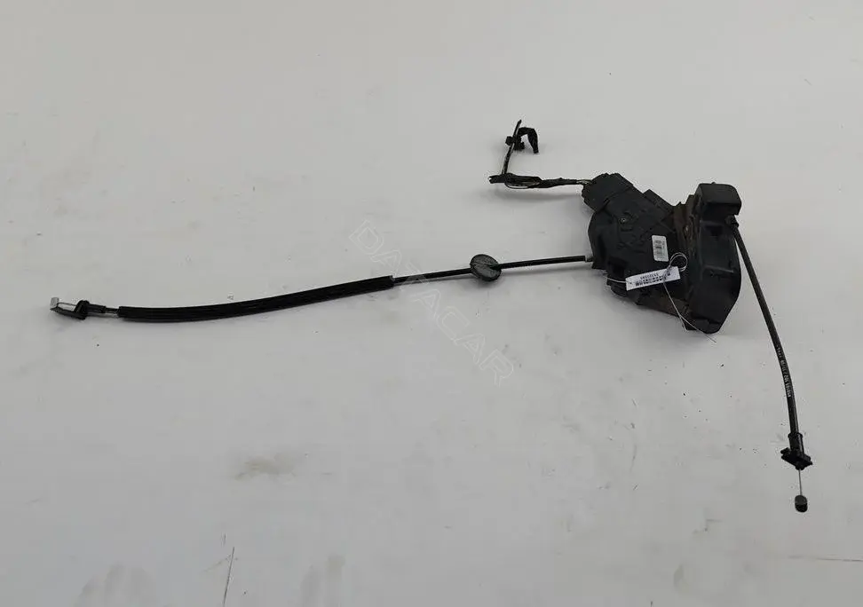 Замок двери 3M5AR21812AK